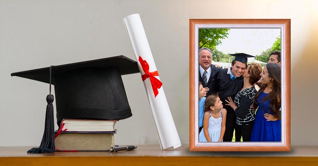 La cornice perfetta per la tua foto di laurea: emozione da incorniciare