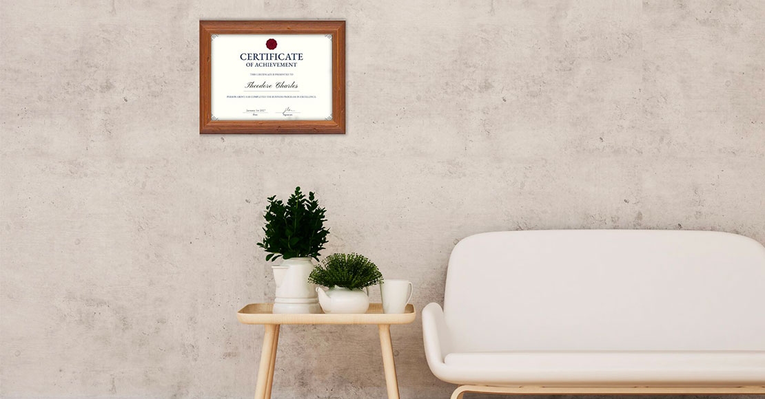 Diploma Frames: How to Choose the Ideal Model to Enhance Your Academic Success Diploma Frames: How to Choose the Ideal Model to Enhance Your Academic Success